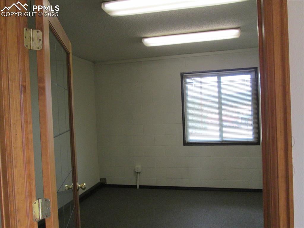 17831 County Road 1 Florissant CO 80816