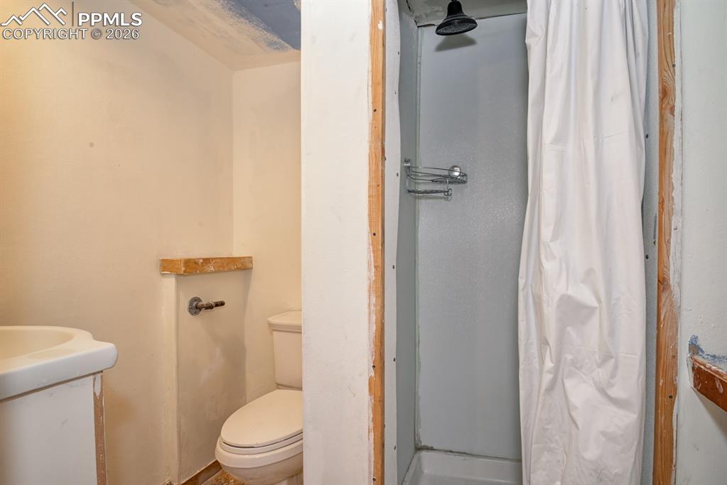 113 S 3rd Street Victor CO 80860