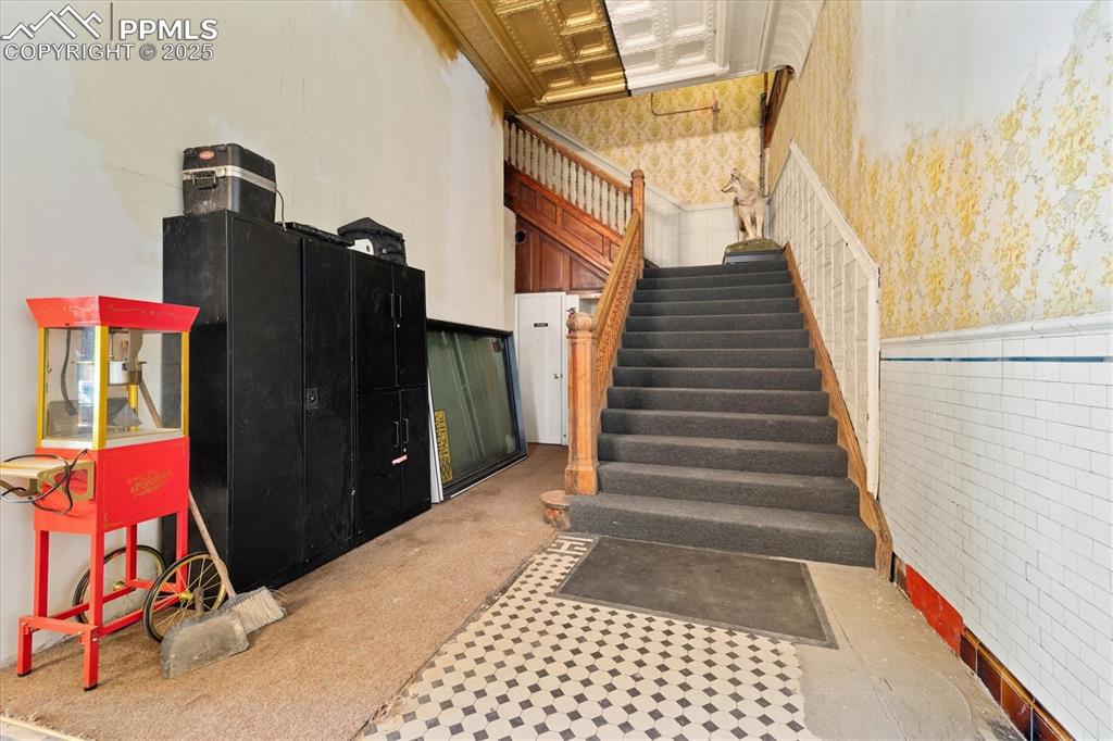 301 Victor Avenue Victor CO 80860