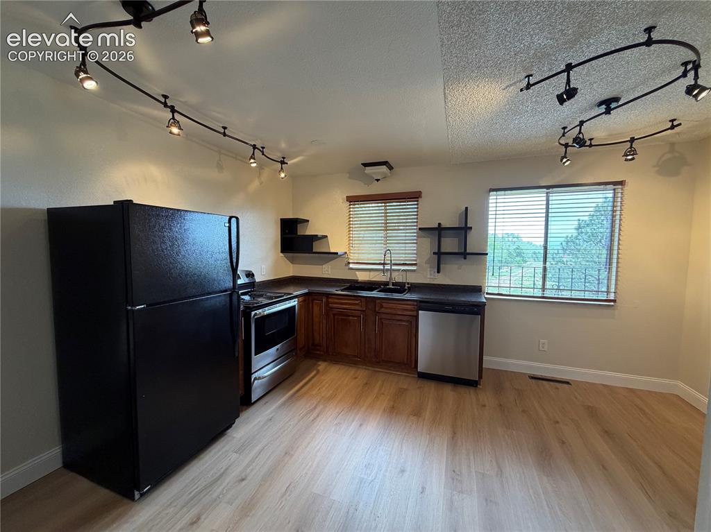2959 Mesa Road Colorado Springs CO 80904