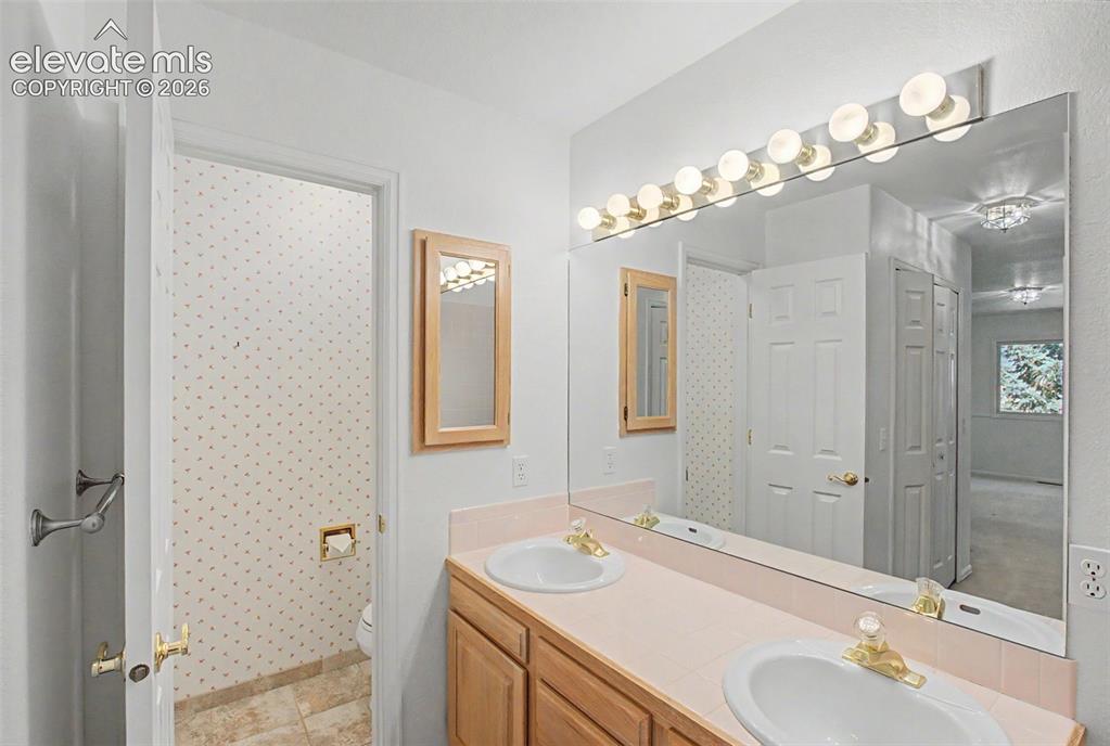 84 Luxury Lane Colorado Springs CO 80921