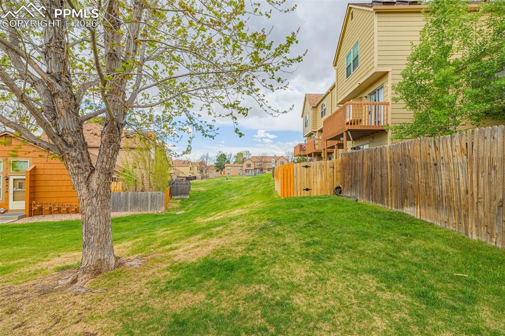 539 Rolling Hills Drive Colorado Springs CO 80919