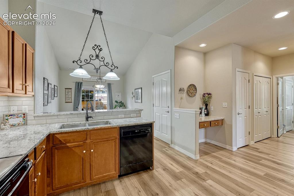6699 Bethesda Point Colorado Springs CO 80918