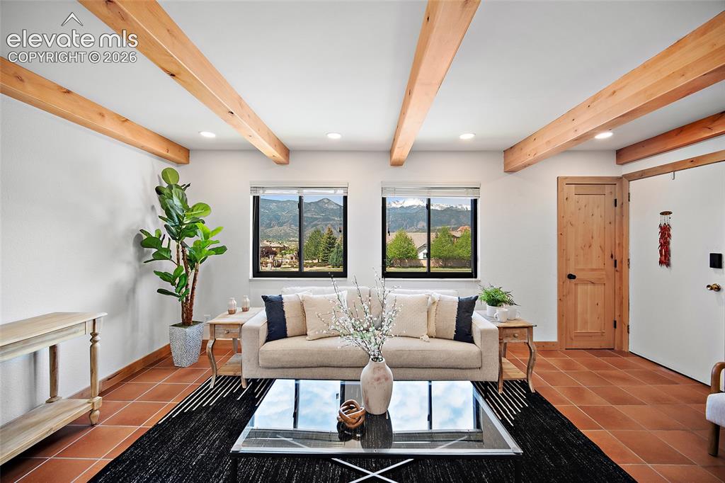 2979 Mesa Road Colorado Springs CO 80904