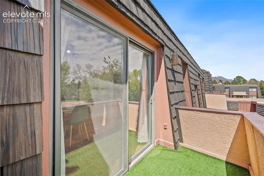 2979 Mesa Road Colorado Springs CO 80904