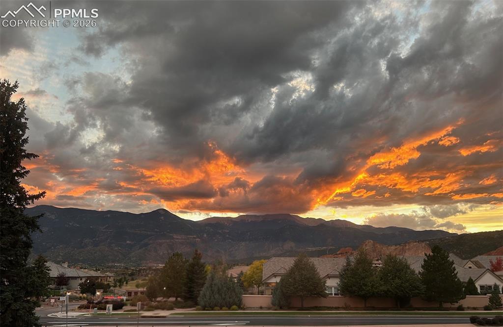 2979 Mesa Road Colorado Springs CO 80904