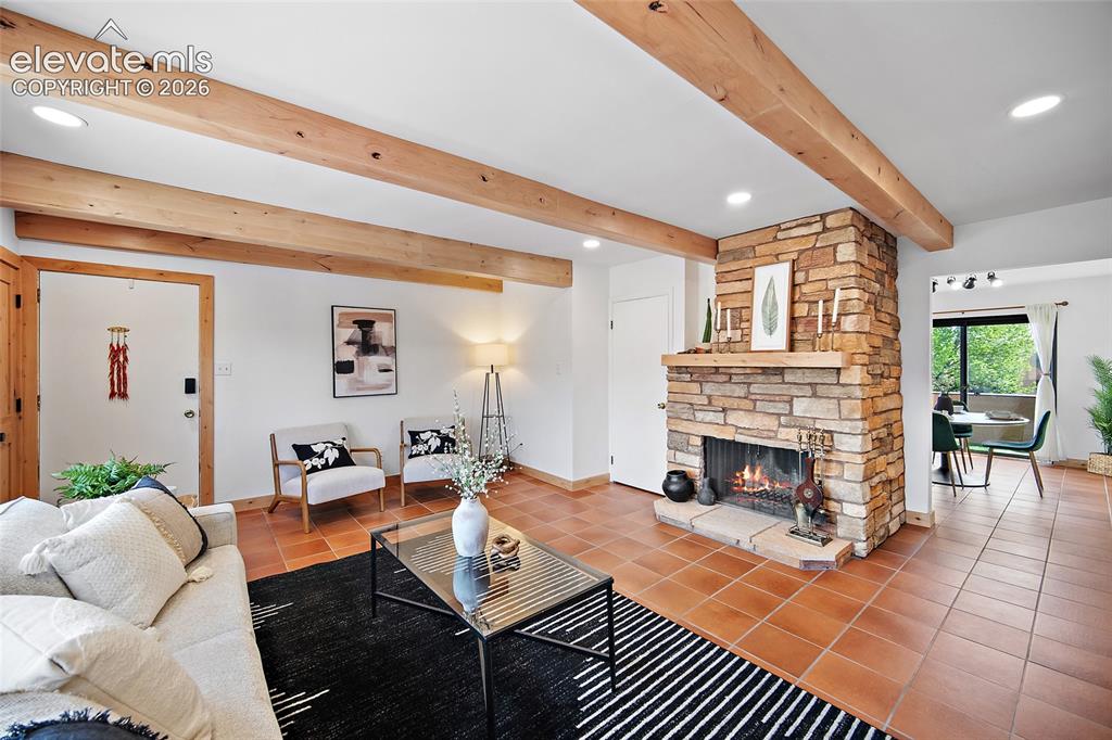 2979 Mesa Road Colorado Springs CO 80904