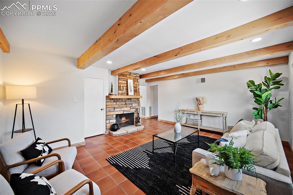 2979 Mesa Road Colorado Springs CO 80904