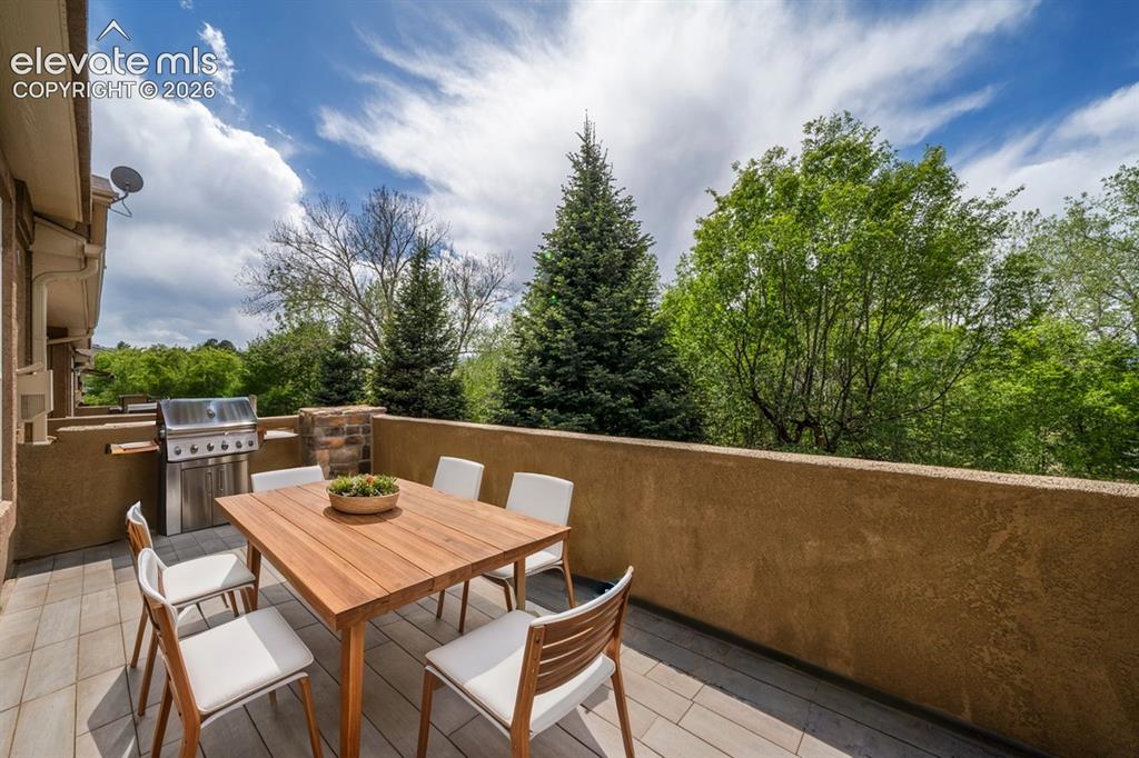 2731 Avalanche Heights Colorado Springs CO 80918