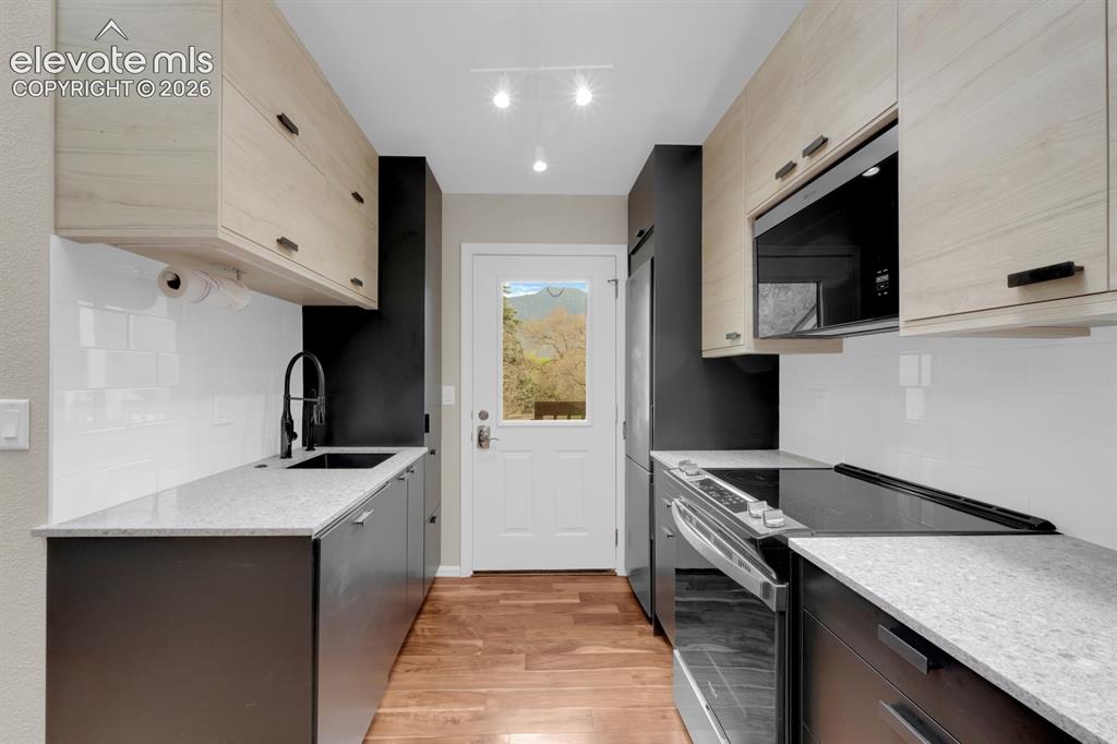 329 El Paso Boulevard Manitou Springs CO 80829