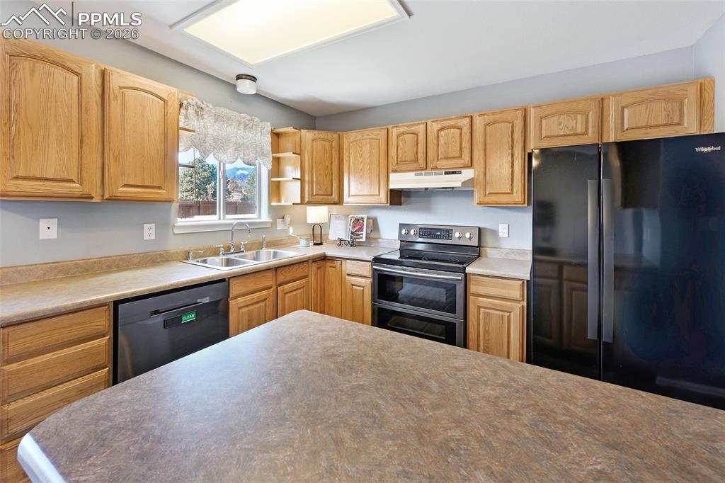 888 London Green Way Colorado Springs CO 80906