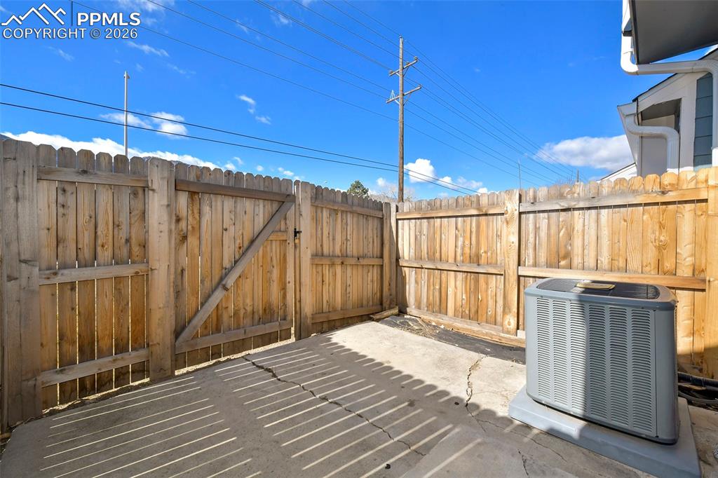 888 London Green Way Colorado Springs CO 80906