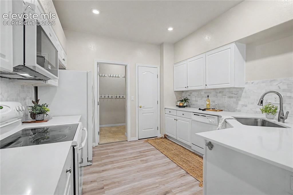 4475 Songglen Circle Colorado Springs CO 80906
