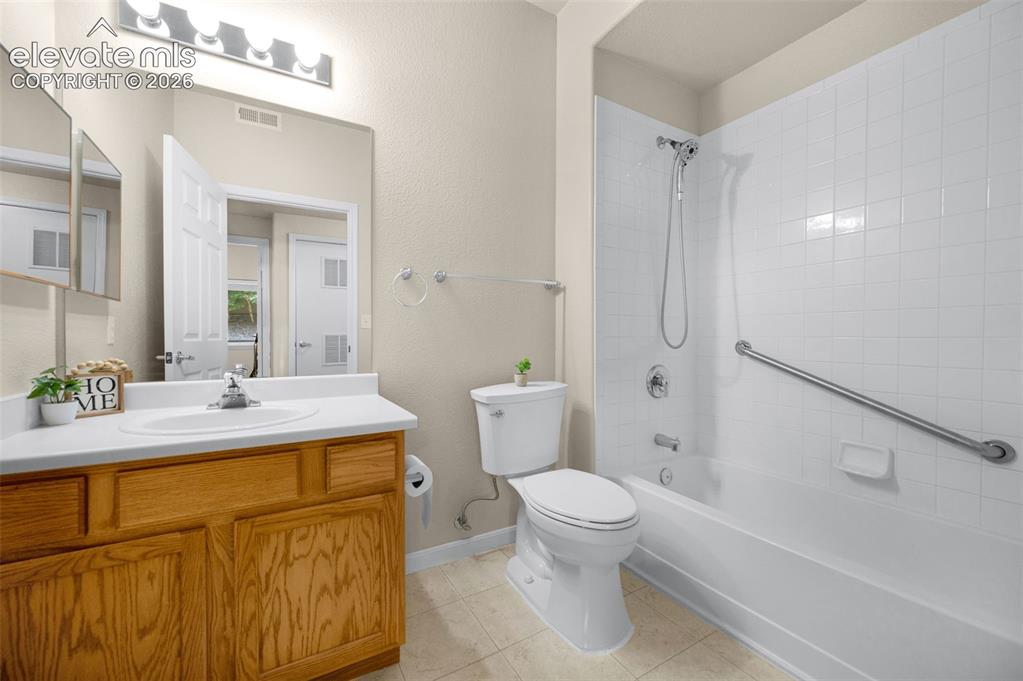 3831 Riviera Grove Colorado Springs CO 80922