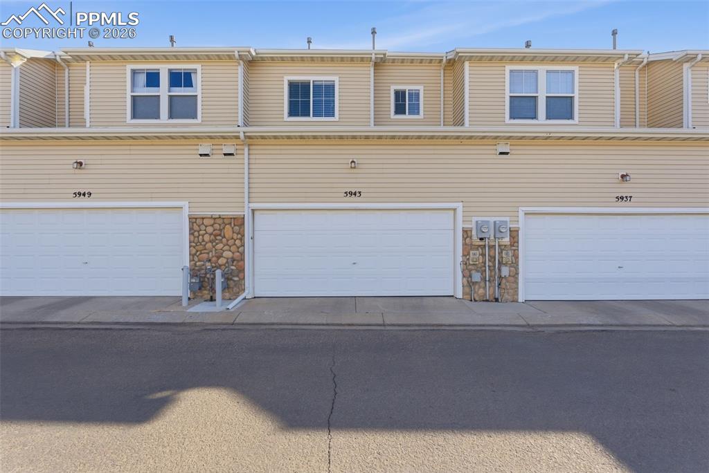 5943 Conductors Point Colorado Springs CO 80923