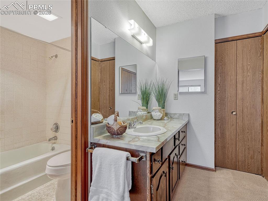 1146 Fontmore Road Colorado Springs CO 80904
