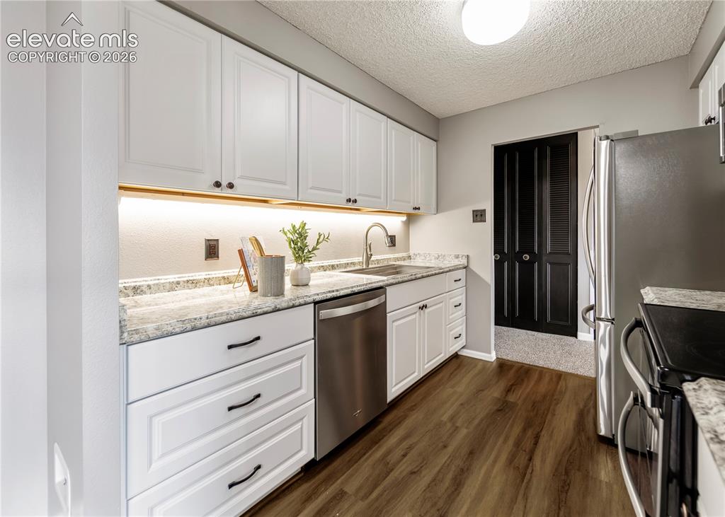 411 Lakewood Circle Colorado Springs CO 80910