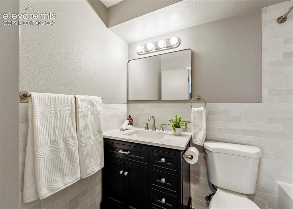 411 Lakewood Circle Colorado Springs CO 80910