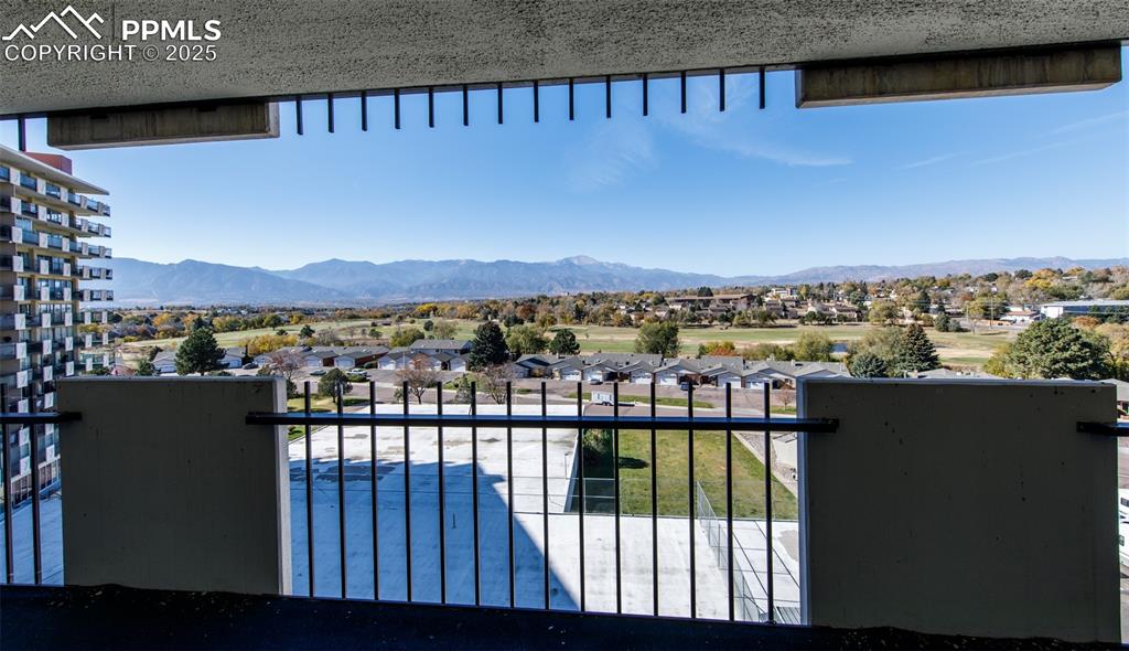 411 Lakewood Circle Colorado Springs CO 80910