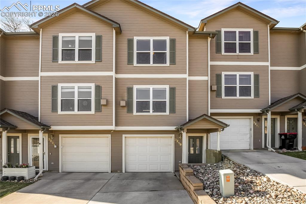 3219 Hearthridge Circle Colorado Springs CO 80918