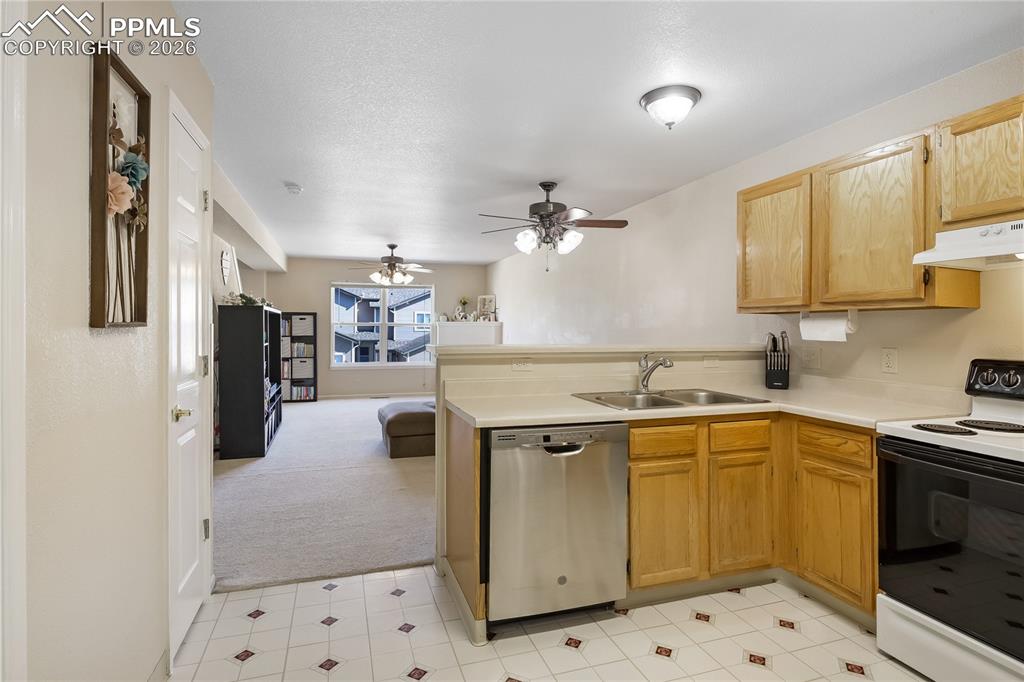 3219 Hearthridge Circle Colorado Springs CO 80918