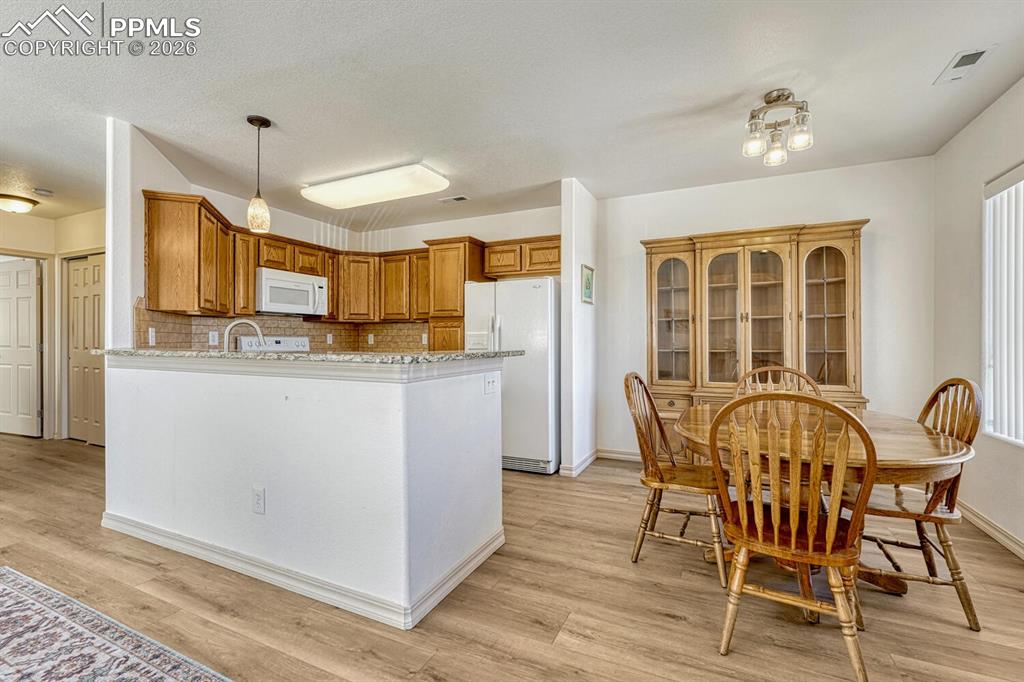 1695 Little Bear Creek Point Colorado Springs CO 80904