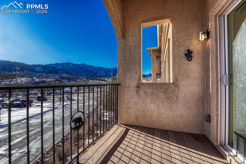 1695 Little Bear Creek Point Colorado Springs CO 80904
