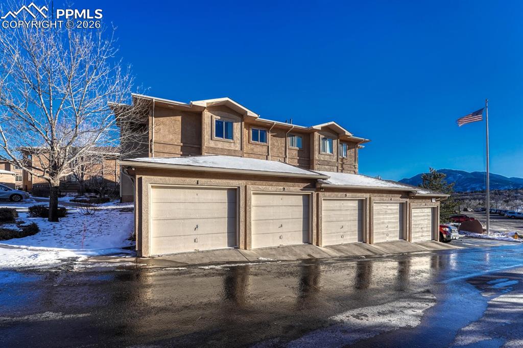 1695 Little Bear Creek Point Colorado Springs CO 80904