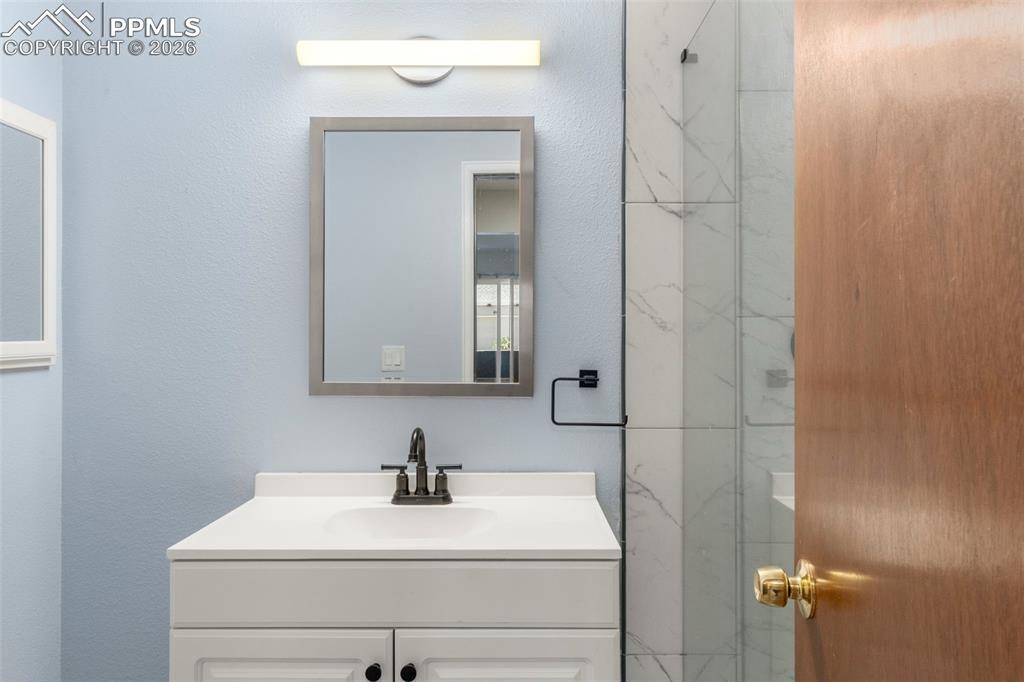 5702 W Asbury Place Lakewood CO 80227