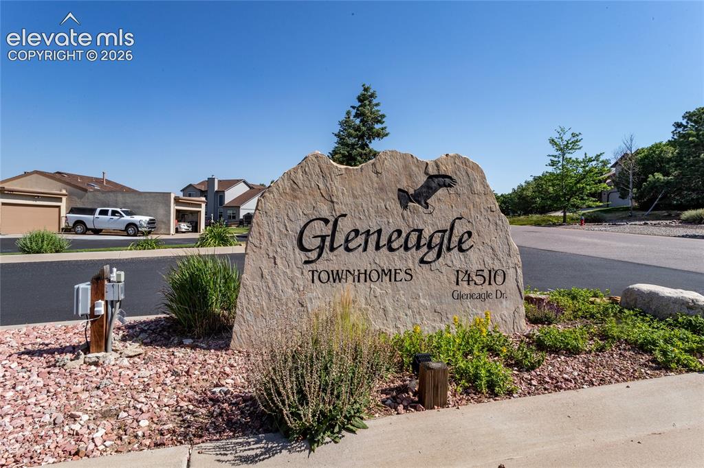 380 Mission Hill Way Colorado Springs CO 80921