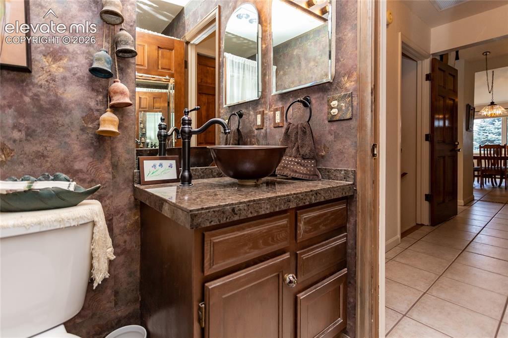380 Mission Hill Way Colorado Springs CO 80921