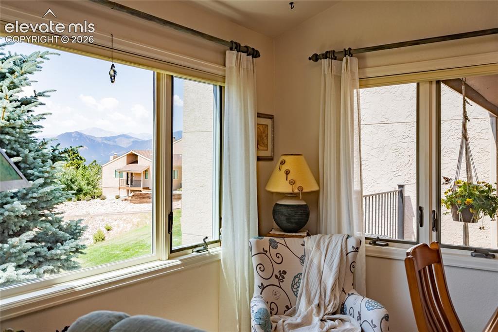 380 Mission Hill Way Colorado Springs CO 80921