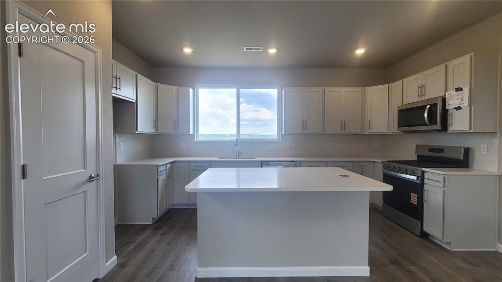 747 Belleza View Colorado Springs CO 80907