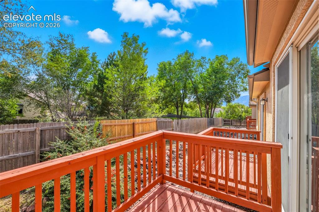 718 Cima Vista Point Colorado Springs CO 80916