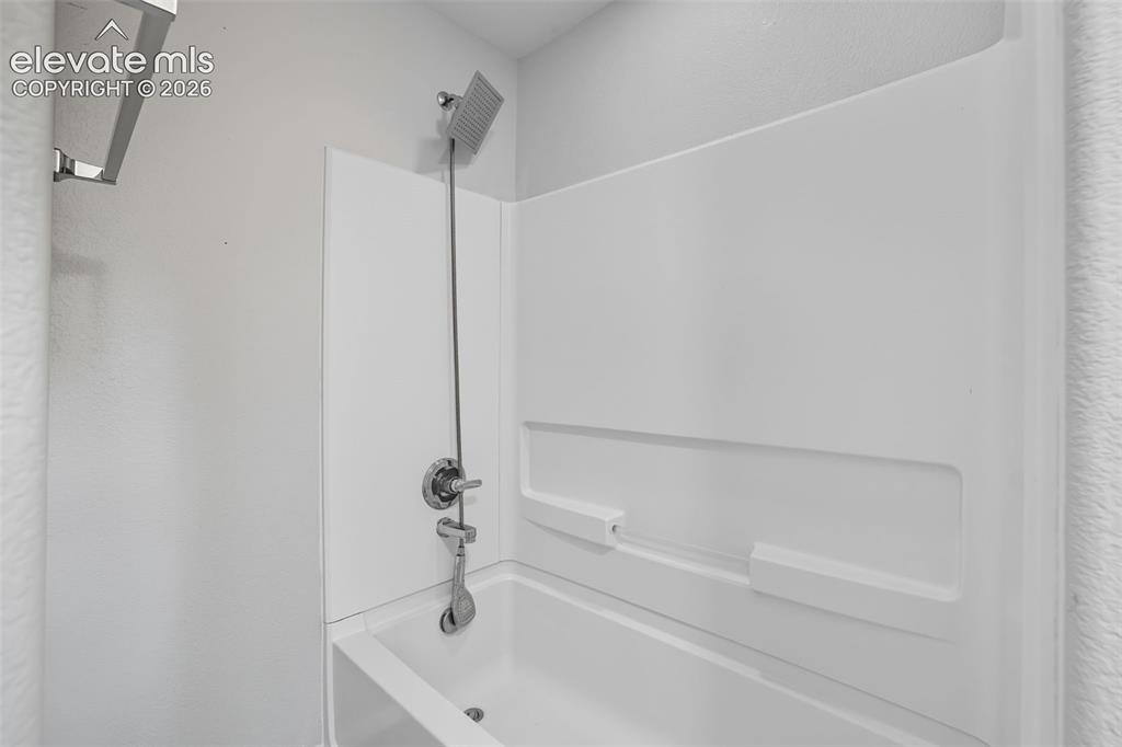 718 Cima Vista Point Colorado Springs CO 80916