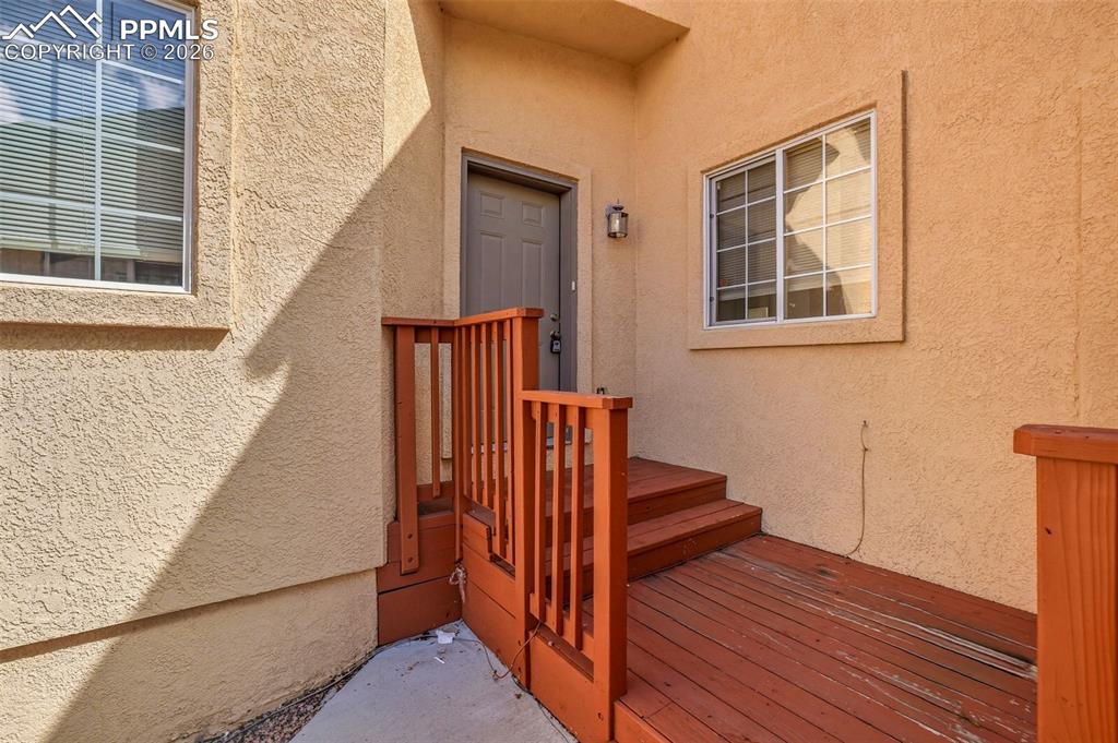 718 Cima Vista Point Colorado Springs CO 80916