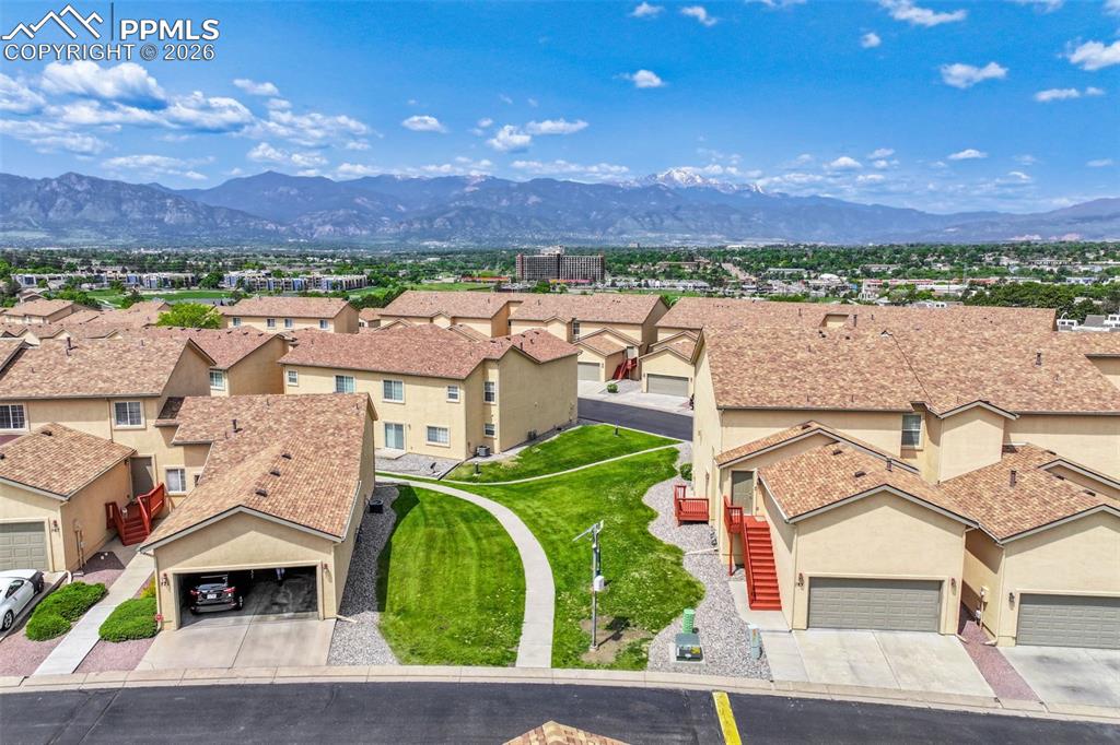 718 Cima Vista Point Colorado Springs CO 80916