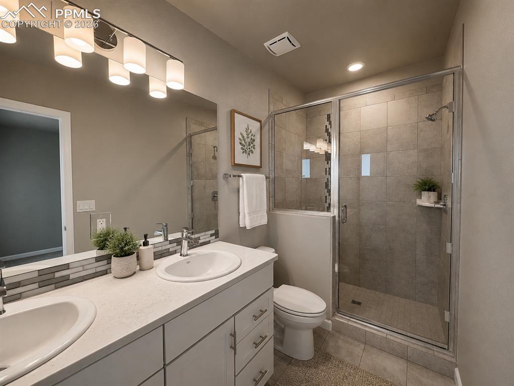 78 Cheyenne Boulevard Colorado Springs CO 80905