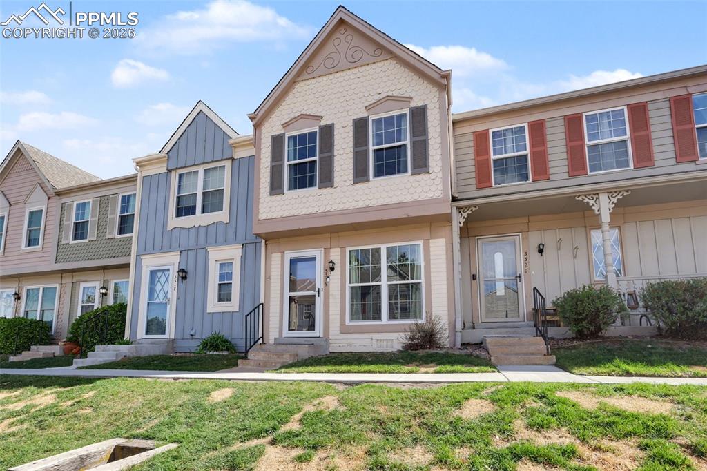 3319 Queen Anne Way Colorado Springs CO 80917
