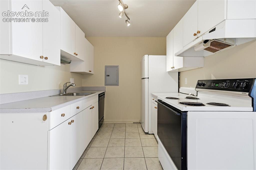 5030 El Camino Drive Colorado Springs CO 80918