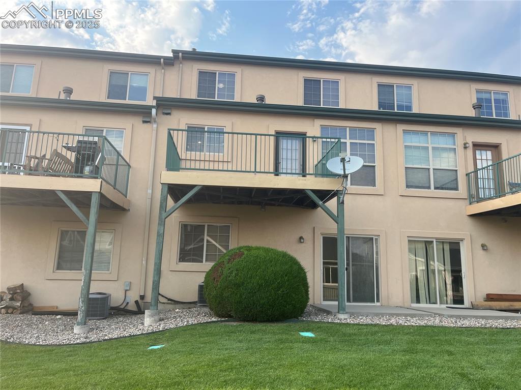 281 Eagle Summit Point Colorado Springs CO 80919