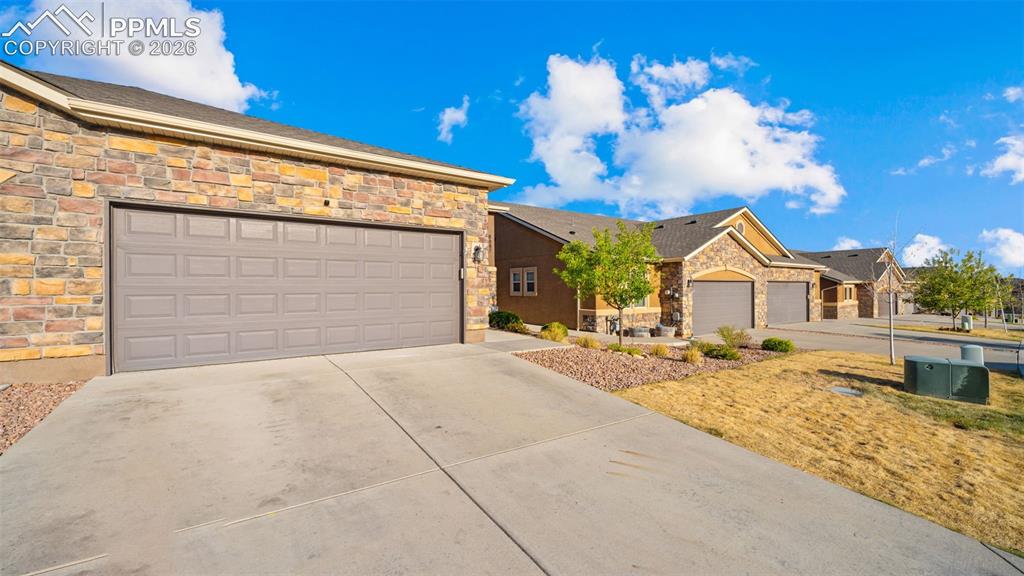 8087 Mockorange Heights Colorado Springs CO 80908