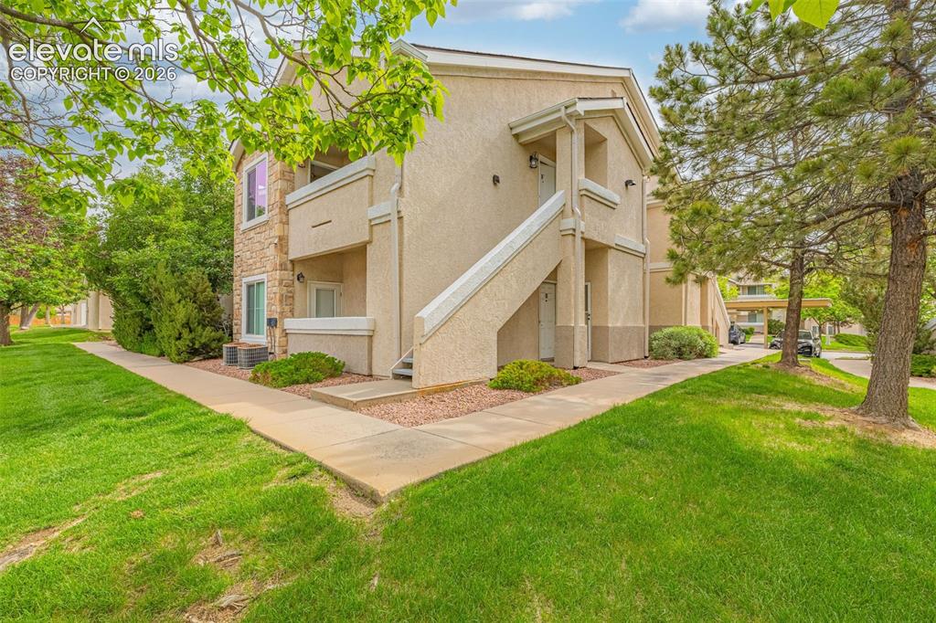 3670 Strawberry Field Grove Colorado Springs CO 80906