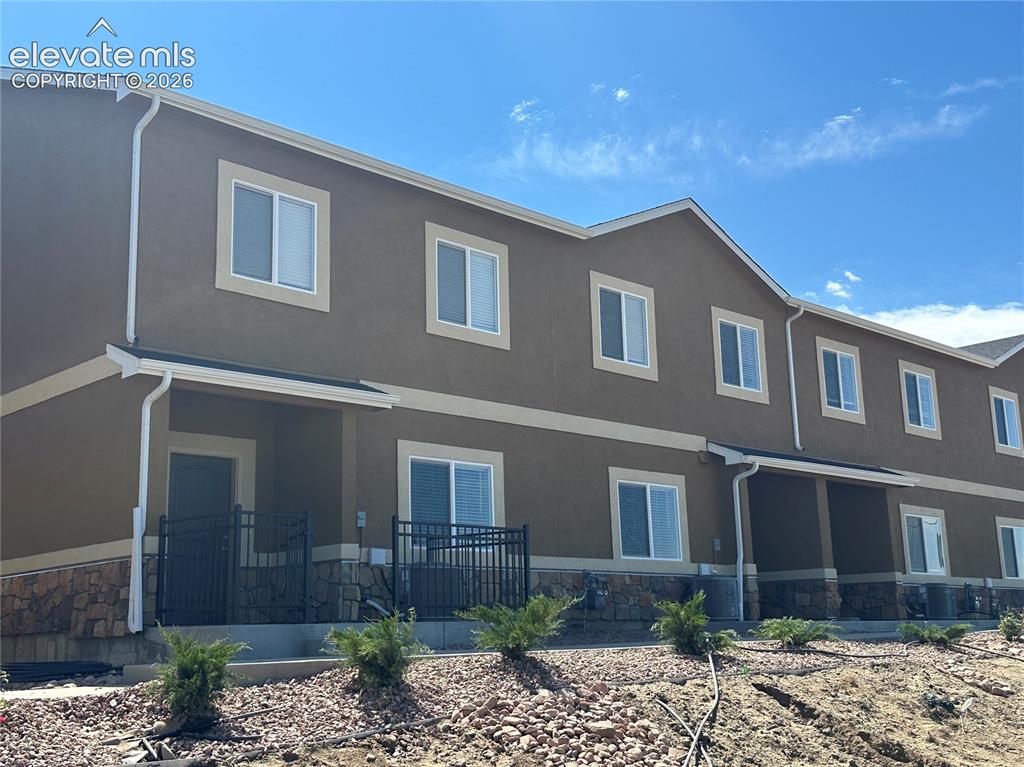 1718 Sandtoft Heights Colorado Springs CO 80951