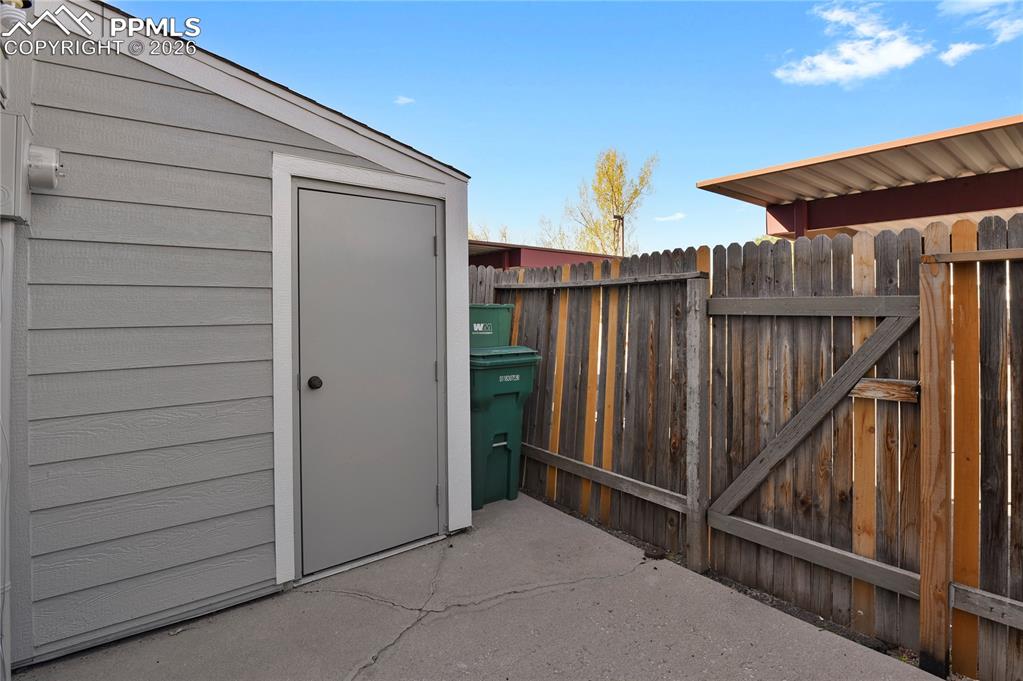 7660 Clover Hill Drive Colorado Springs CO 80920