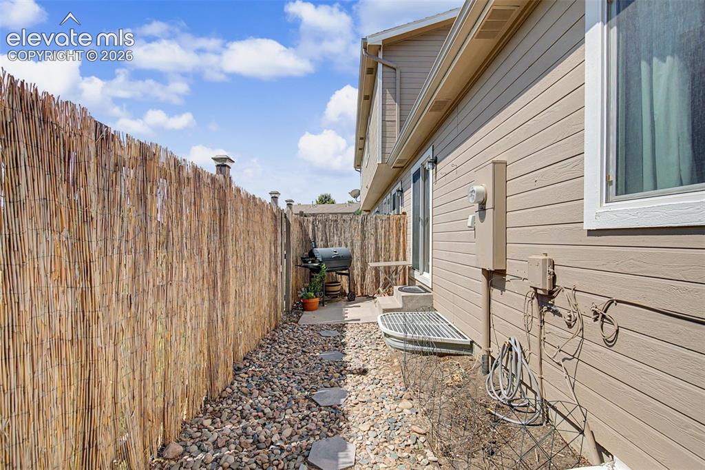 5305 Sunshade Point Colorado Springs CO 80923