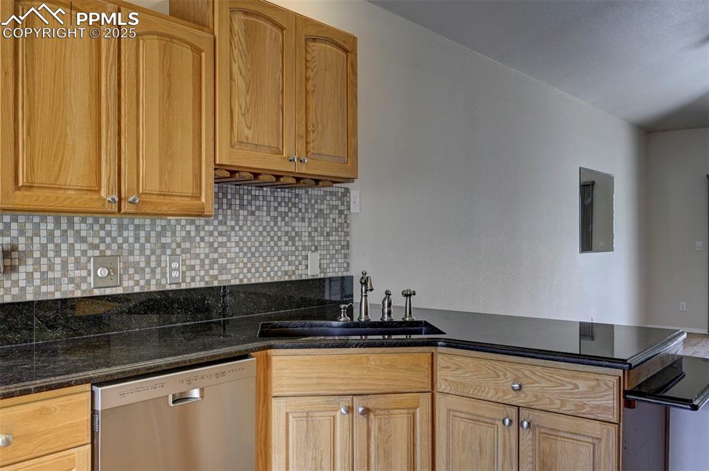 5536 Sonnet Heights Colorado Springs CO 80918