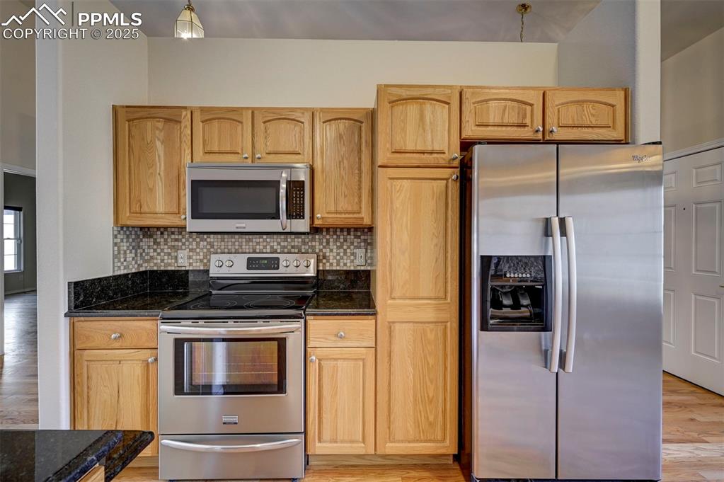 5536 Sonnet Heights Colorado Springs CO 80918