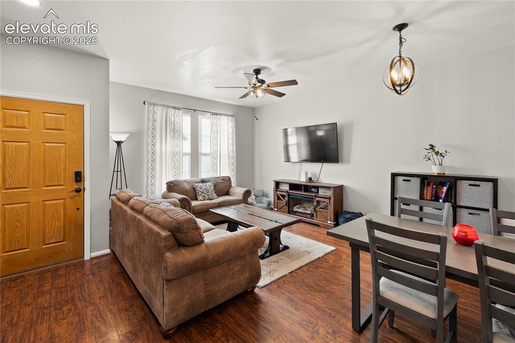 2220 Whale Point Colorado Springs CO 80951