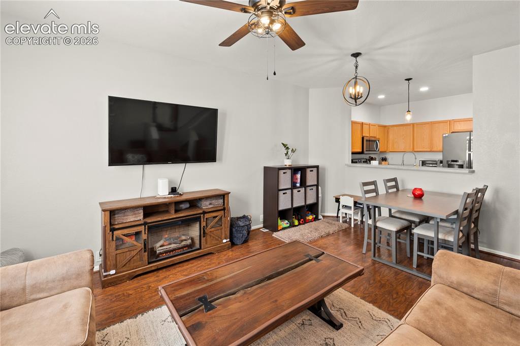 2220 Whale Point Colorado Springs CO 80951